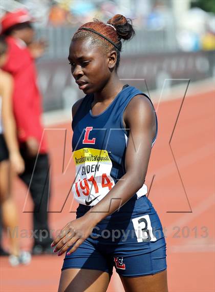 Thumbnail 1 in Arcadia Invitational (4x400 Relay) photogallery.