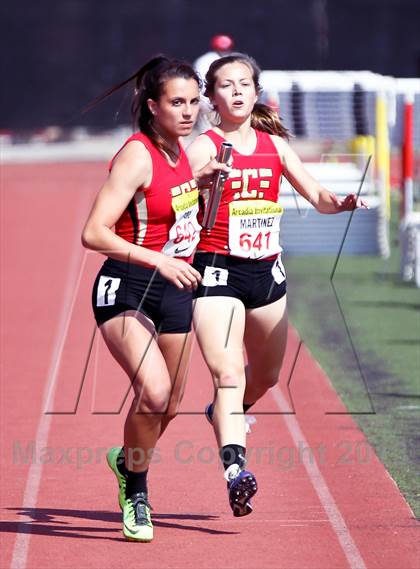 Thumbnail 3 in Arcadia Invitational (4x400 Relay) photogallery.
