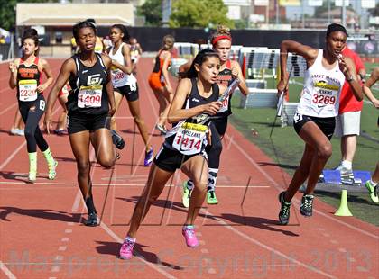 Thumbnail 1 in Arcadia Invitational (4x400 Relay) photogallery.