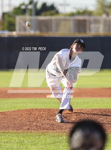 Thumbnail 1 in Troy @ Villa Park photogallery.