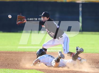 Thumbnail 3 in Troy @ Villa Park photogallery.