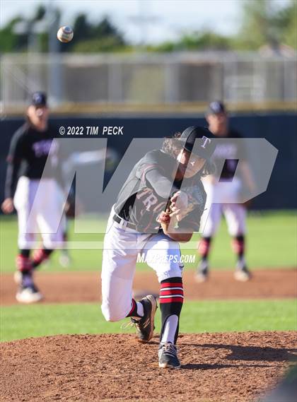 Thumbnail 2 in Troy @ Villa Park photogallery.