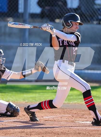Thumbnail 2 in Troy @ Villa Park photogallery.