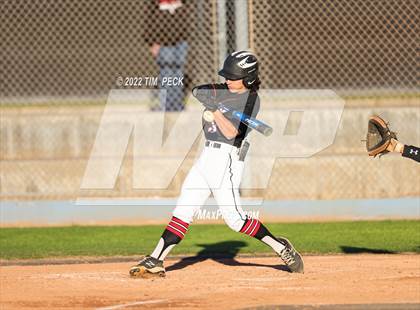 Thumbnail 3 in Troy @ Villa Park photogallery.