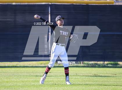 Thumbnail 1 in Troy @ Villa Park photogallery.