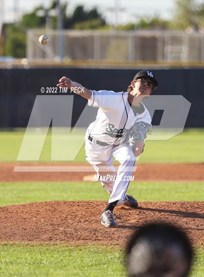 Thumbnail 3 in Troy @ Villa Park photogallery.