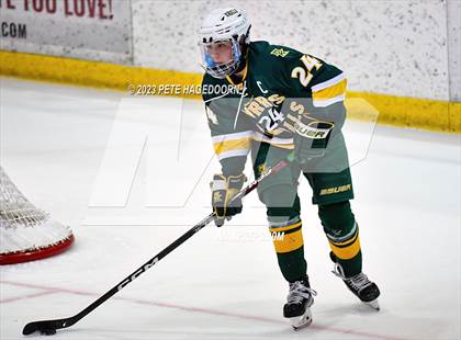 Thumbnail 2 in Randolph vs. Morris Knolls photogallery.