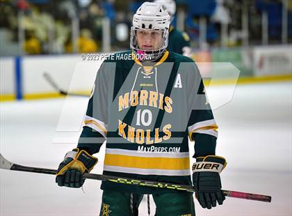 Thumbnail 2 in Randolph vs. Morris Knolls photogallery.
