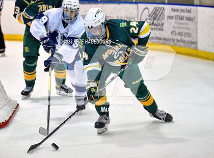 Thumbnail 1 in Randolph vs. Morris Knolls photogallery.