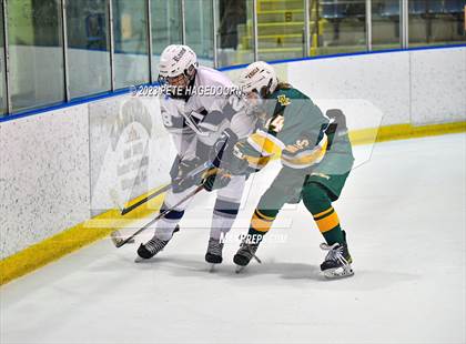 Thumbnail 1 in Randolph vs. Morris Knolls photogallery.