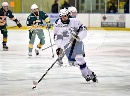 Thumbnail 3 in Randolph vs. Morris Knolls photogallery.
