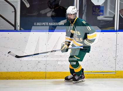 Thumbnail 1 in Randolph vs. Morris Knolls photogallery.