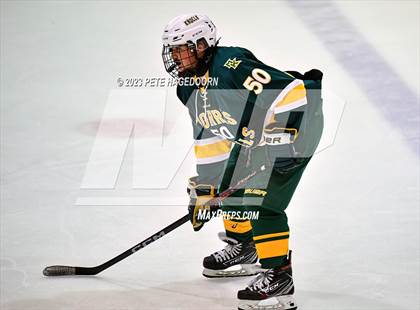 Thumbnail 2 in Randolph vs. Morris Knolls photogallery.