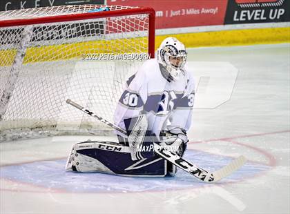 Thumbnail 3 in Randolph vs. Morris Knolls photogallery.