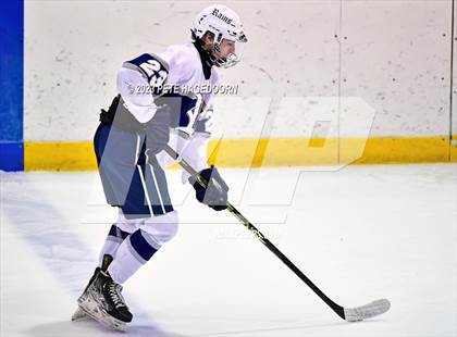 Thumbnail 1 in Randolph vs. Morris Knolls photogallery.