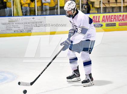 Thumbnail 3 in Randolph vs. Morris Knolls photogallery.