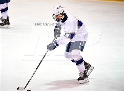 Thumbnail 2 in Randolph vs. Morris Knolls photogallery.