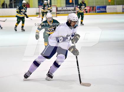 Thumbnail 2 in Randolph vs. Morris Knolls photogallery.