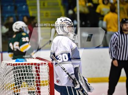 Thumbnail 3 in Randolph vs. Morris Knolls photogallery.
