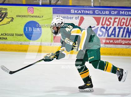 Thumbnail 2 in Randolph vs. Morris Knolls photogallery.