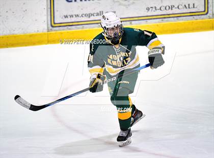 Thumbnail 3 in Randolph vs. Morris Knolls photogallery.