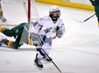 Thumbnail 3 in Randolph vs. Morris Knolls photogallery.