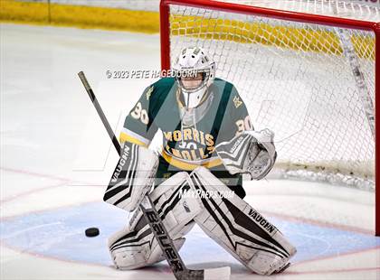 Thumbnail 3 in Randolph vs. Morris Knolls photogallery.