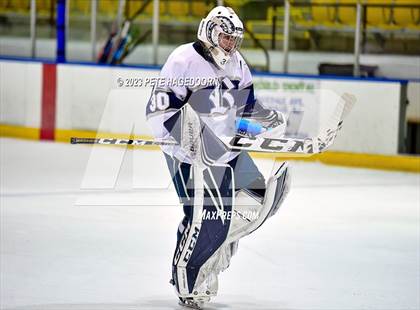 Thumbnail 1 in Randolph vs. Morris Knolls photogallery.