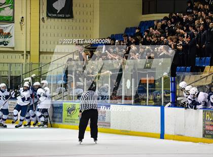 Thumbnail 1 in Randolph vs. Morris Knolls photogallery.