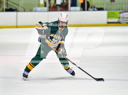 Thumbnail 2 in Randolph vs. Morris Knolls photogallery.