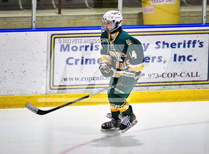 Thumbnail 3 in Randolph vs. Morris Knolls photogallery.