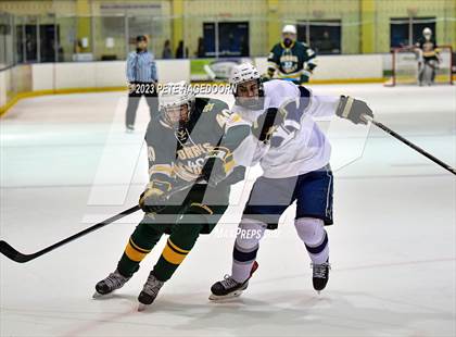 Thumbnail 2 in Randolph vs. Morris Knolls photogallery.