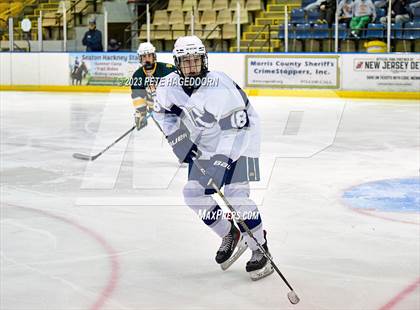 Thumbnail 2 in Randolph vs. Morris Knolls photogallery.