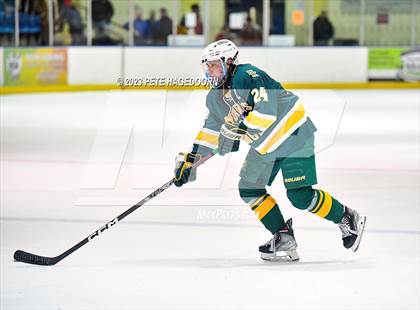 Thumbnail 2 in Randolph vs. Morris Knolls photogallery.