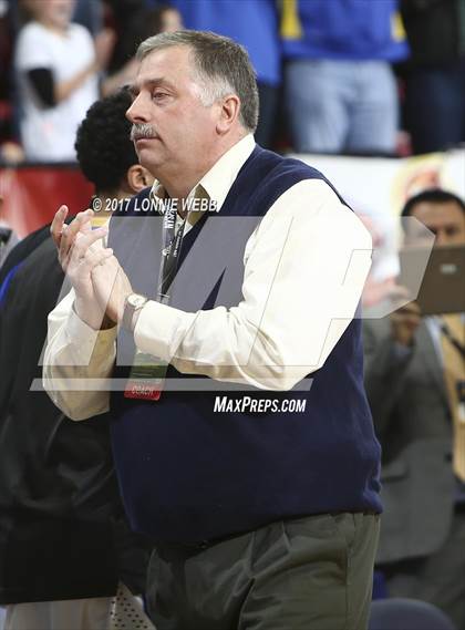 Thumbnail 1 in Jamesville-DeWitt vs  Irondequoit (NYSPHSAA Class A Semifinal) photogallery.