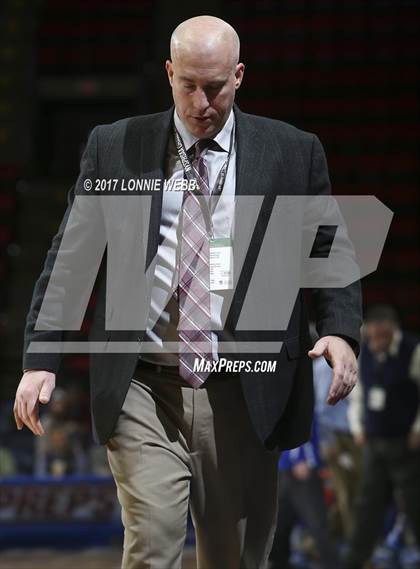 Thumbnail 2 in Jamesville-DeWitt vs  Irondequoit (NYSPHSAA Class A Semifinal) photogallery.