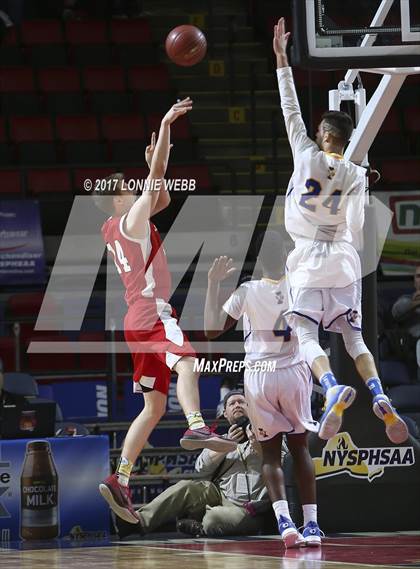 Thumbnail 3 in Jamesville-DeWitt vs  Irondequoit (NYSPHSAA Class A Semifinal) photogallery.