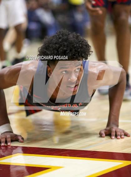 Thumbnail 2 in San Joaquin Memorial @ Clovis West (Nike Invitational) photogallery.