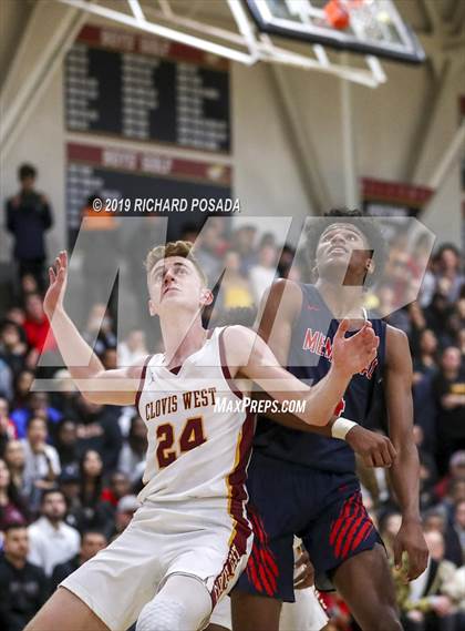 Thumbnail 3 in San Joaquin Memorial @ Clovis West (Nike Invitational) photogallery.