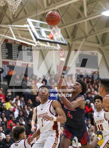 Thumbnail 1 in San Joaquin Memorial @ Clovis West (Nike Invitational) photogallery.