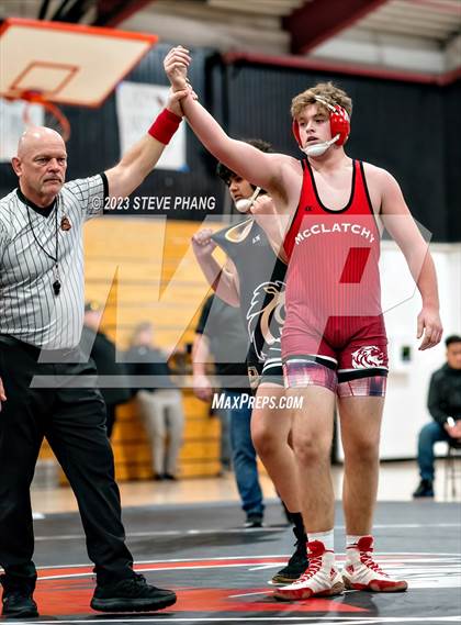 Thumbnail 2 in Monterey Trail vs McClatchy (Laguna Creek) photogallery.