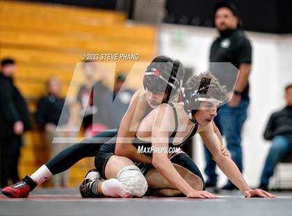 Thumbnail 2 in Monterey Trail vs McClatchy (Laguna Creek) photogallery.