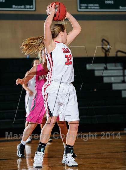 Thumbnail 2 in St. Joseph's Academy vs Ozark (Prepcasts Elite Girls Shootout VI) photogallery.