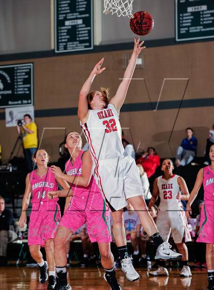 Thumbnail 2 in St. Joseph's Academy vs Ozark (Prepcasts Elite Girls Shootout VI) photogallery.