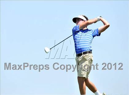 Thumbnail 1 in CIF Southern Section Golf Championships photogallery.