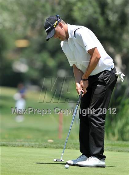 Thumbnail 1 in CIF Southern Section Golf Championships photogallery.