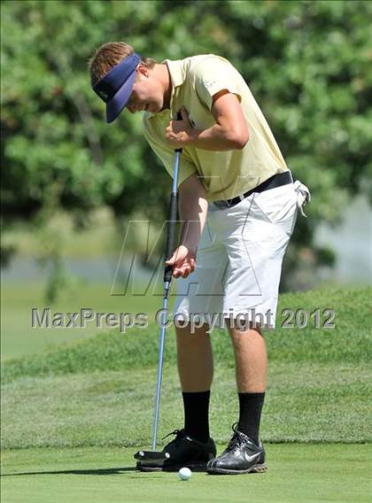 Thumbnail 2 in CIF Southern Section Golf Championships photogallery.