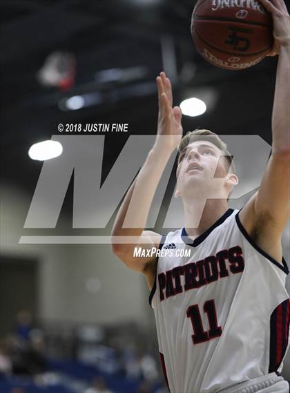 Thumbnail 3 in Francis Parker vs. Christian (CIF SDS D2 Final) photogallery.