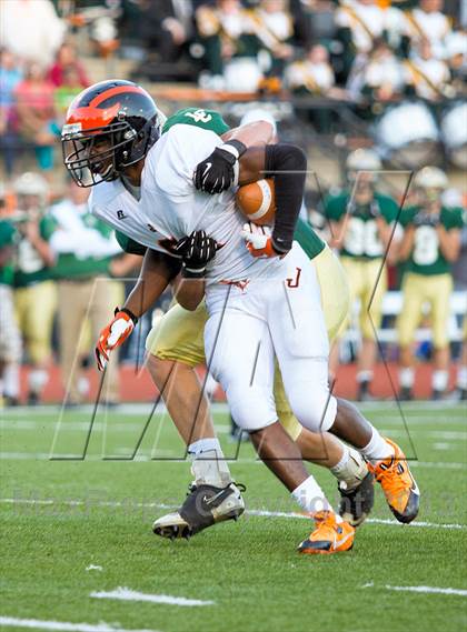 Thumbnail 2 in Jackson vs Lumen Christi (Promise Bowl) photogallery.