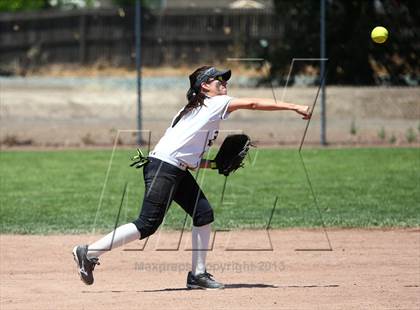 Thumbnail 2 in Elliot Christian vs. Millennium (CIF SJS D7 Final) photogallery.